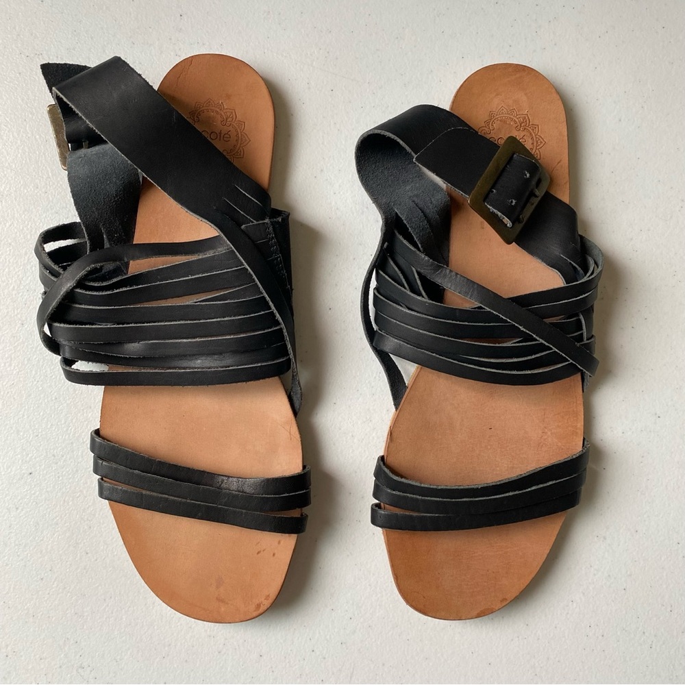 Ecote Size 10 Black Strappy Genuine Leather Metal Buckle Strap Slip-on Sandals